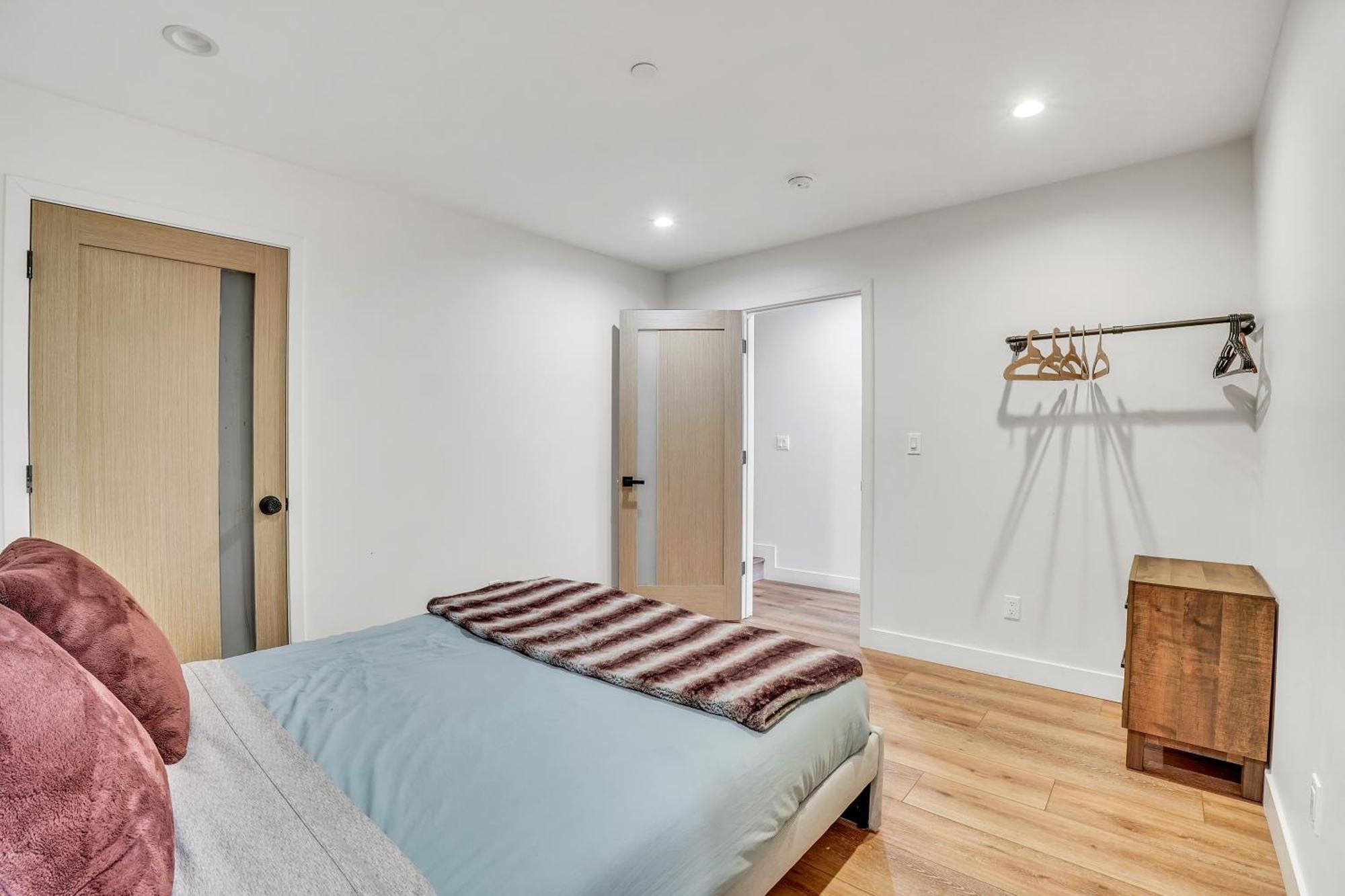 Luxurious Townhome W/3 Master Suites Gated Parking 로스앤젤레스 외부 사진