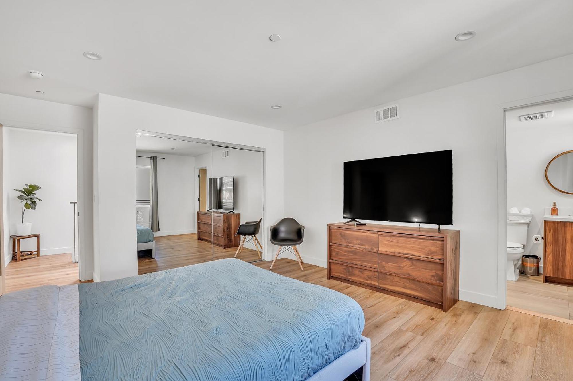 Luxurious Townhome W/3 Master Suites Gated Parking 로스앤젤레스 외부 사진
